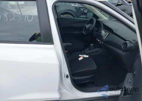 2025 Nissan Kicks Play S из США, поврежденный, VIN 3N1CP5BV0SL478586